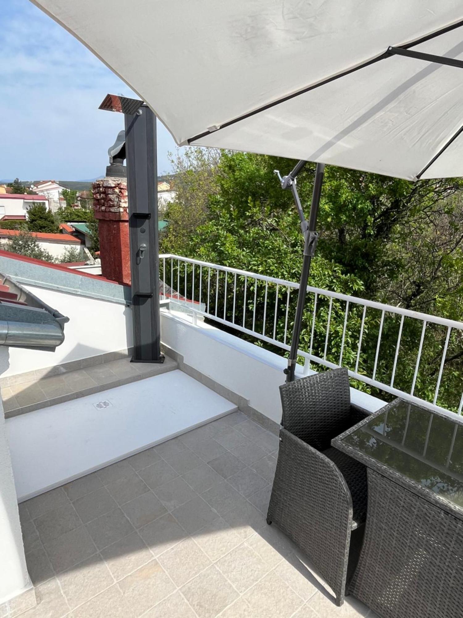 Apartments Lopac יאדראנובו מראה חיצוני תמונה