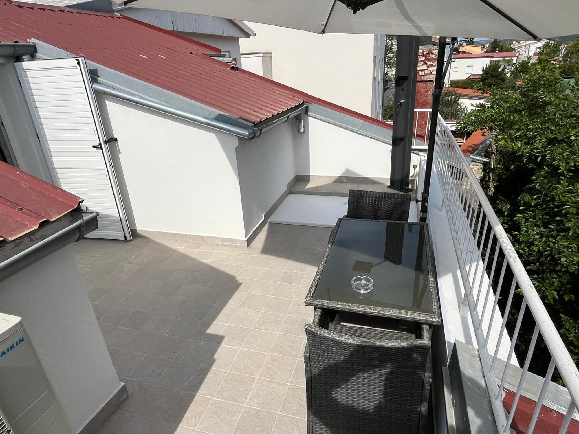 Apartments Lopac יאדראנובו מראה חיצוני תמונה